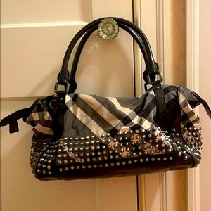Burberry studded purse